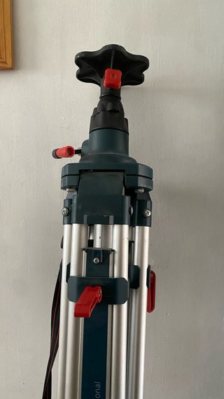 Trípode Bosch BT 300 HD Professional