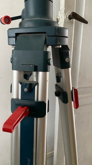 Trípode Bosch BT 300 HD Professional