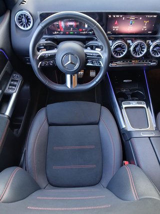 Mercedes-Benz GLA 2024
