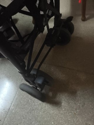 Passeggino Peg Perego a righe