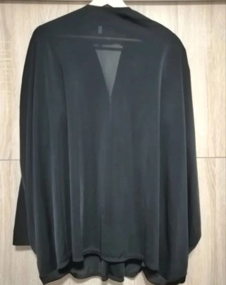 Blazer negro vintage con bordado
