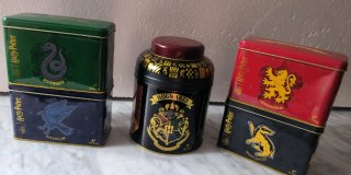 Caja metálica de Té Harry Potter, Hogwarts