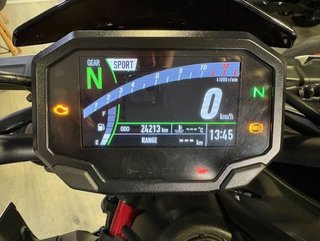 Kawasaki Z 900 Full