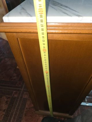 Mueble cama estilo recibidor con tapa de mármol