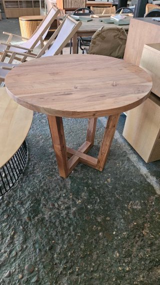 Mesa redonda Kave Home de madera