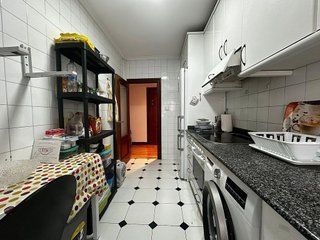 Piso en venta en Numancia - San Fernando en Santander