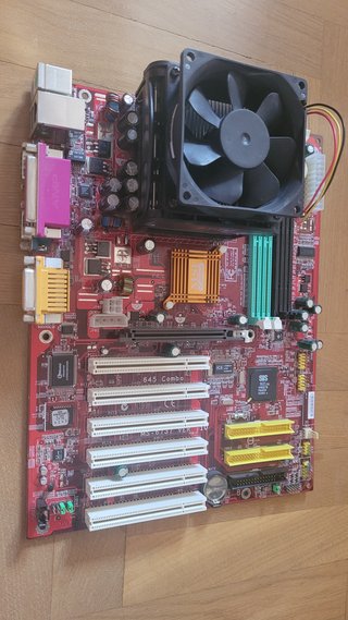 Placa Base MSI Roja Retro + pentium 4 + disipador
