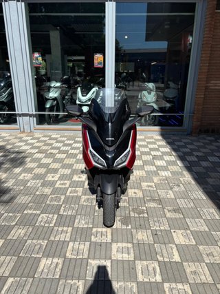 HONDA FORZA 125 VERMELLA