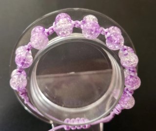 Pulsera Cuentas Moradas y Blancas Energía Positiva