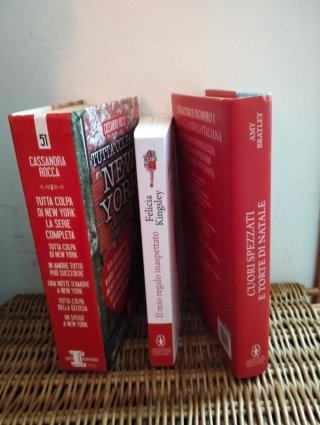 Lotto n.6libri romance