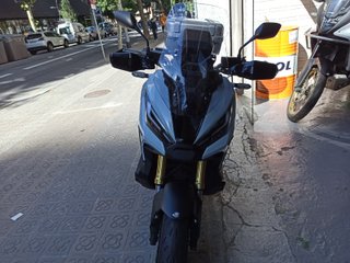 HONDA X-ADV 750