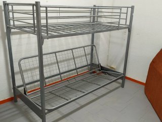 Litera Cama Doble Metálica. Sin colchón. Abatible