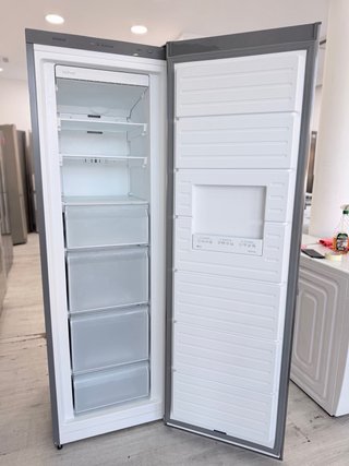 Congelador siemens inox 185 cm  Con envio a casa!