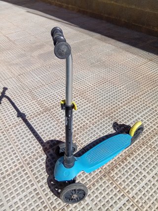 Patinete 3 ruedas azul