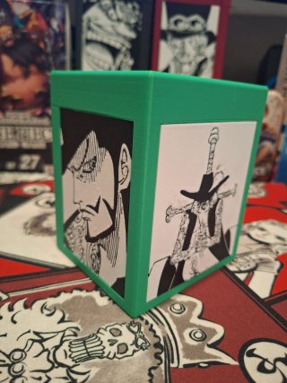 Deckbox Mihawk One Piece