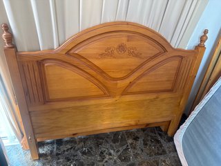Cama de Madera de 150cm