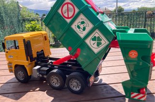 Camión Basura Bruder