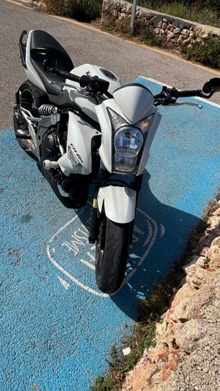 Kawasaki ER-6n limitada CARNET A2
