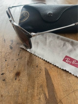 Ray-Ban Erika Occhiali da Sole Marrone