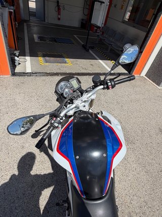 BMW F800R 2017 - 21.000 km - Muy cuidada