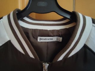 Chaqueta Bomber Stradivarius Flores Bordadas