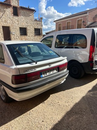 Renault 21 1989