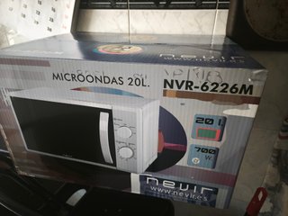 Microondas Nevir NVR-6226M 20L 700W