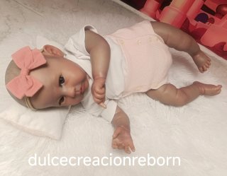 Muñeco bebé reborn realista