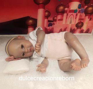 Muñeco bebé reborn realista