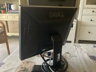 Monitor Dell E117FP