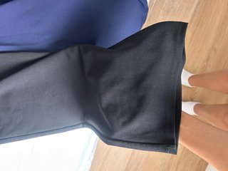 Pantalones anchos negros y azules