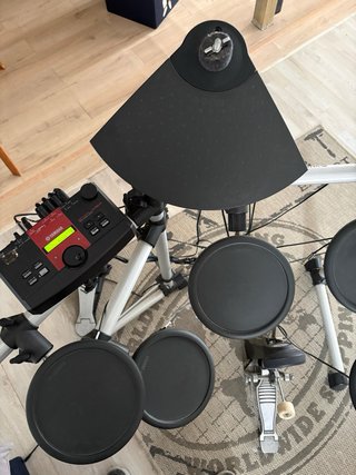 Batería Electrónica Yamaha DTXPLORER