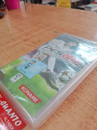 JUEGO PSP PRO EVOLUTION SOCCER 2013 PRECINTADO