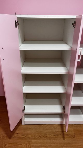 Armario Blanco y Rosa Ikea