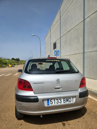Peugeot 307