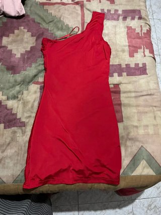 Vestido Petite Rojo Fiesta Asimétrico