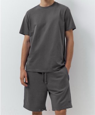 Conjunto camiseta y pantalón corto gris M