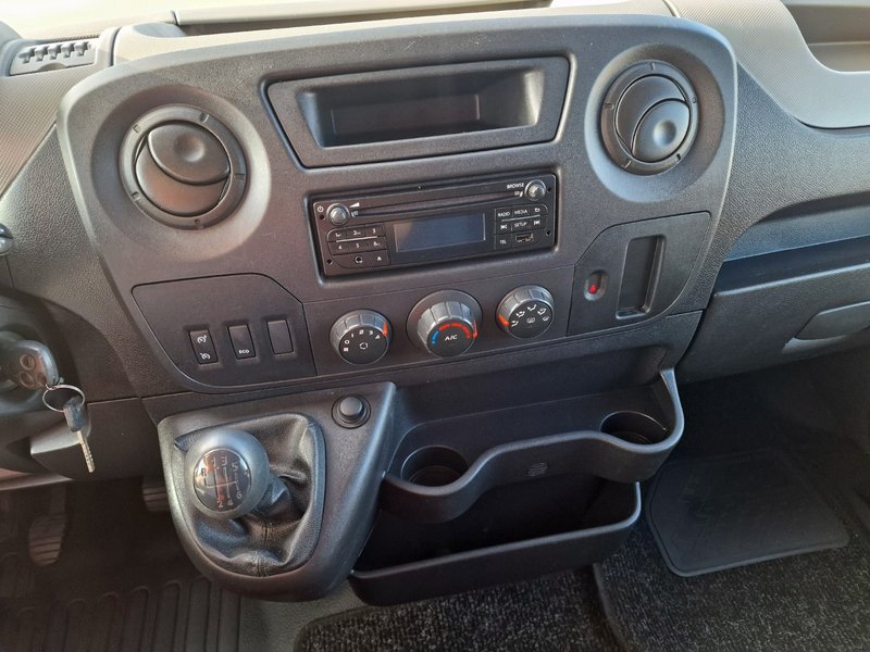 Renault Master 2018, foto 24
