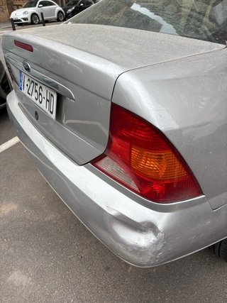 Ford Focus 2000
