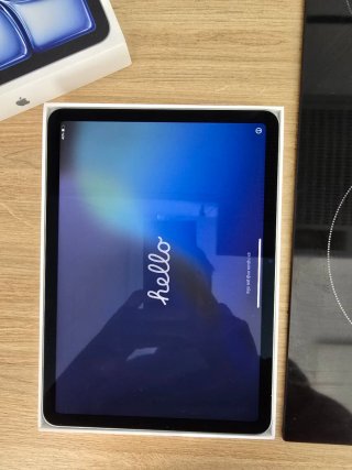 iPad Air 11 2025 128GB Nuevo + Funda + Ticket