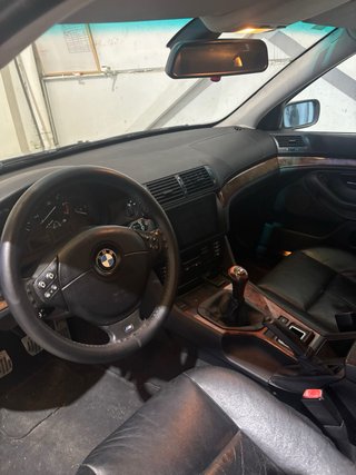 BMW Serie 528i manual