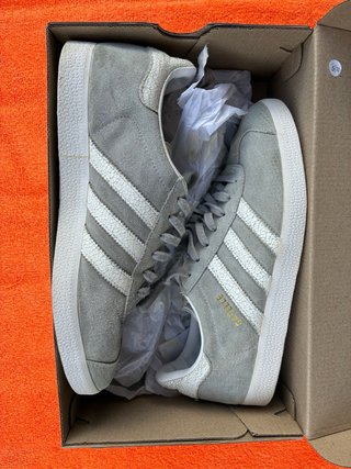 Adidas Gazelle Gris claro