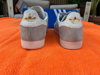 Adidas Gazelle Gris claro