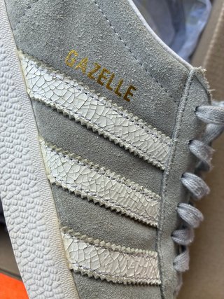 Adidas Gazelle Gris claro