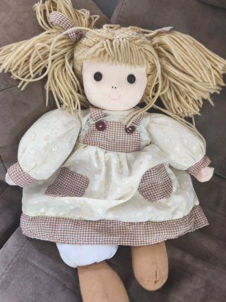 Muñeca vintage de trapo