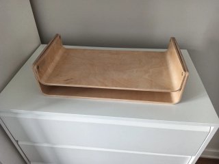 Soporte monitor madera IKEA VATTENKAR
