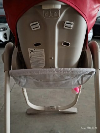 Trona Chicco Polly Magic Roja