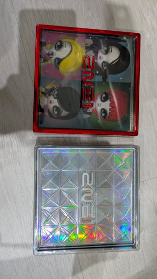 Discos de 2NE1 kpop