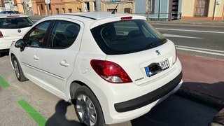 Peugeot 207+