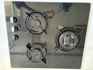 Placa de gas Corberó 3 fuegos